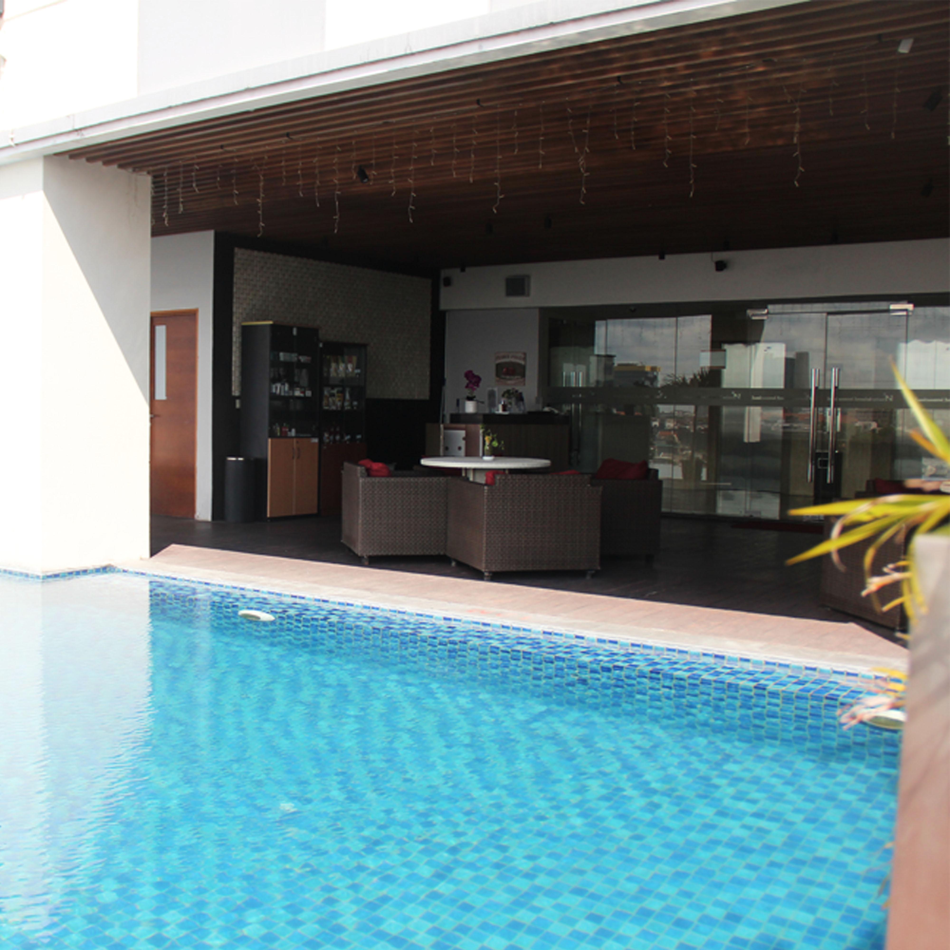 Swiss-Belinn Manyar Surabaya Exterior photo