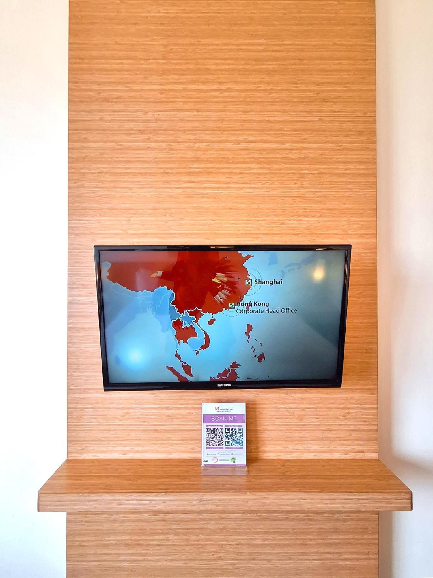Swiss-Belinn Manyar Surabaya Exterior photo