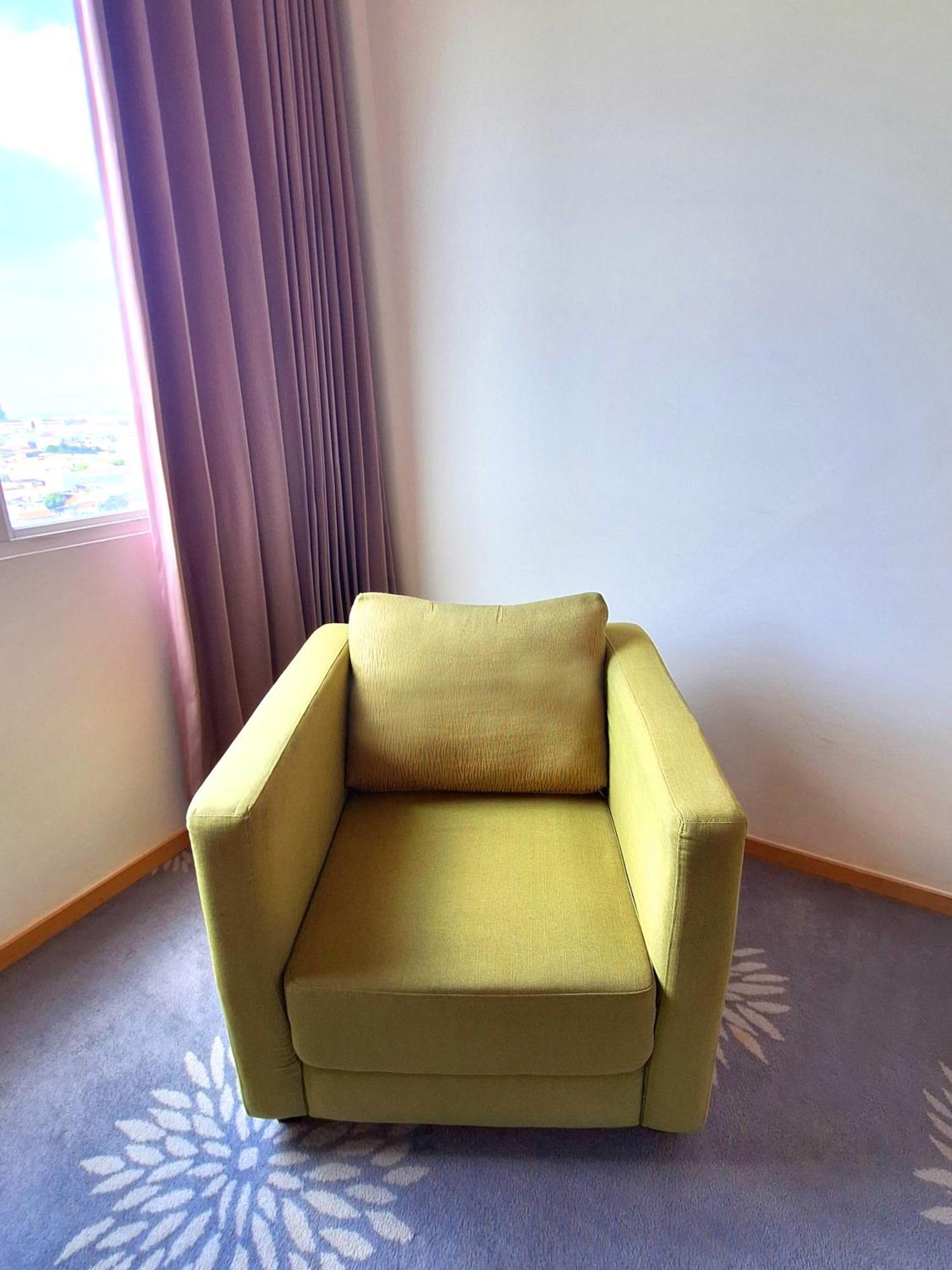 Swiss-Belinn Manyar Surabaya Exterior photo